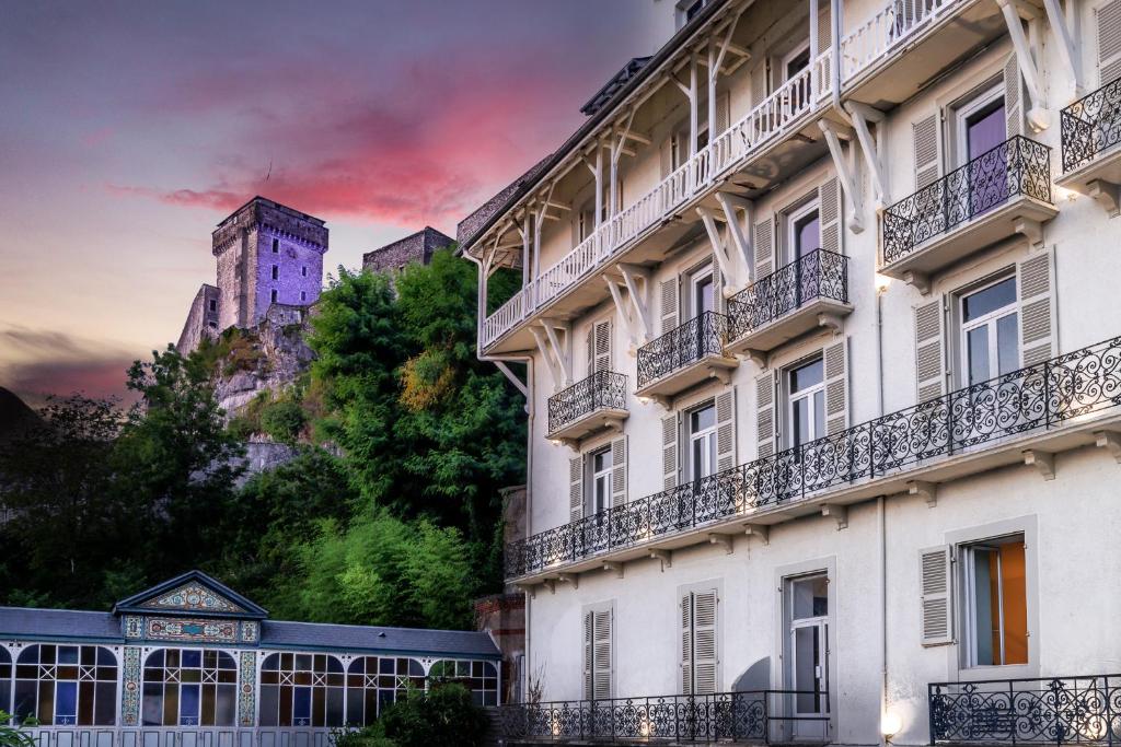 Elegant view of hotel with spa area
